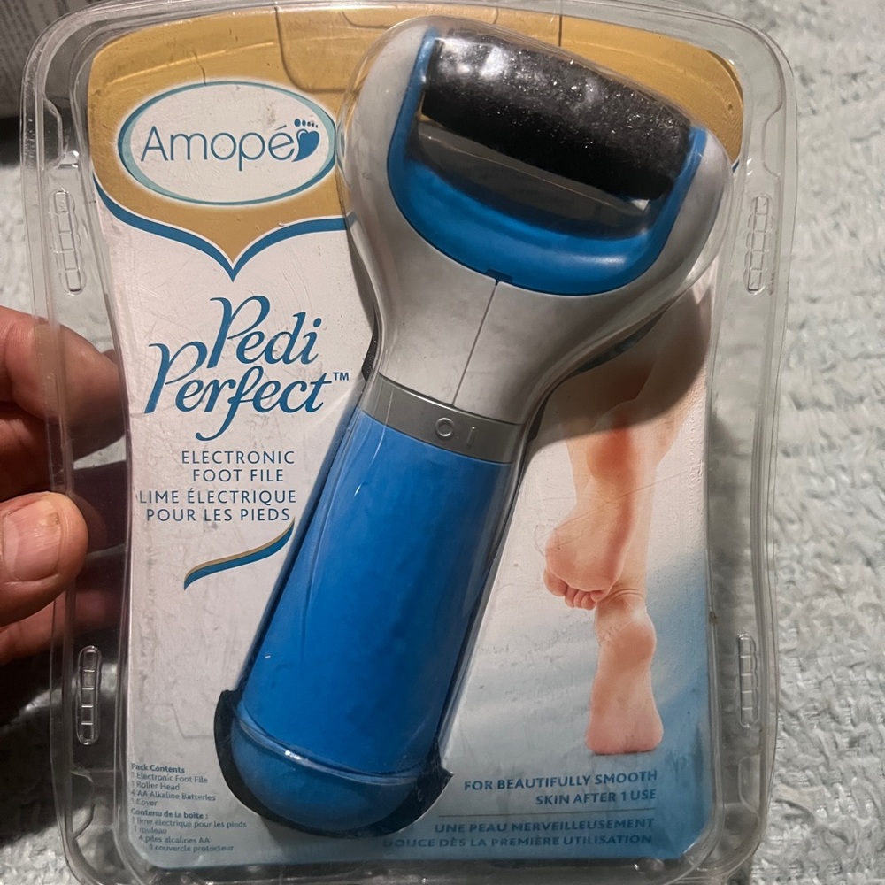 Amope Pedi Perfect Pedicure electronic Foot File For Smooth Skin